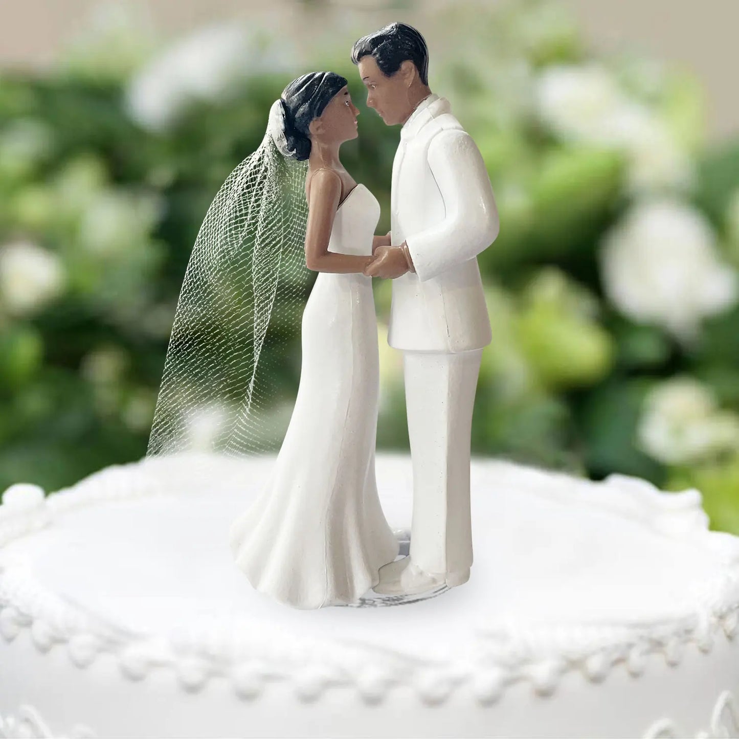 Elegant Bride & Groom Wedding Cake Plastic Topper