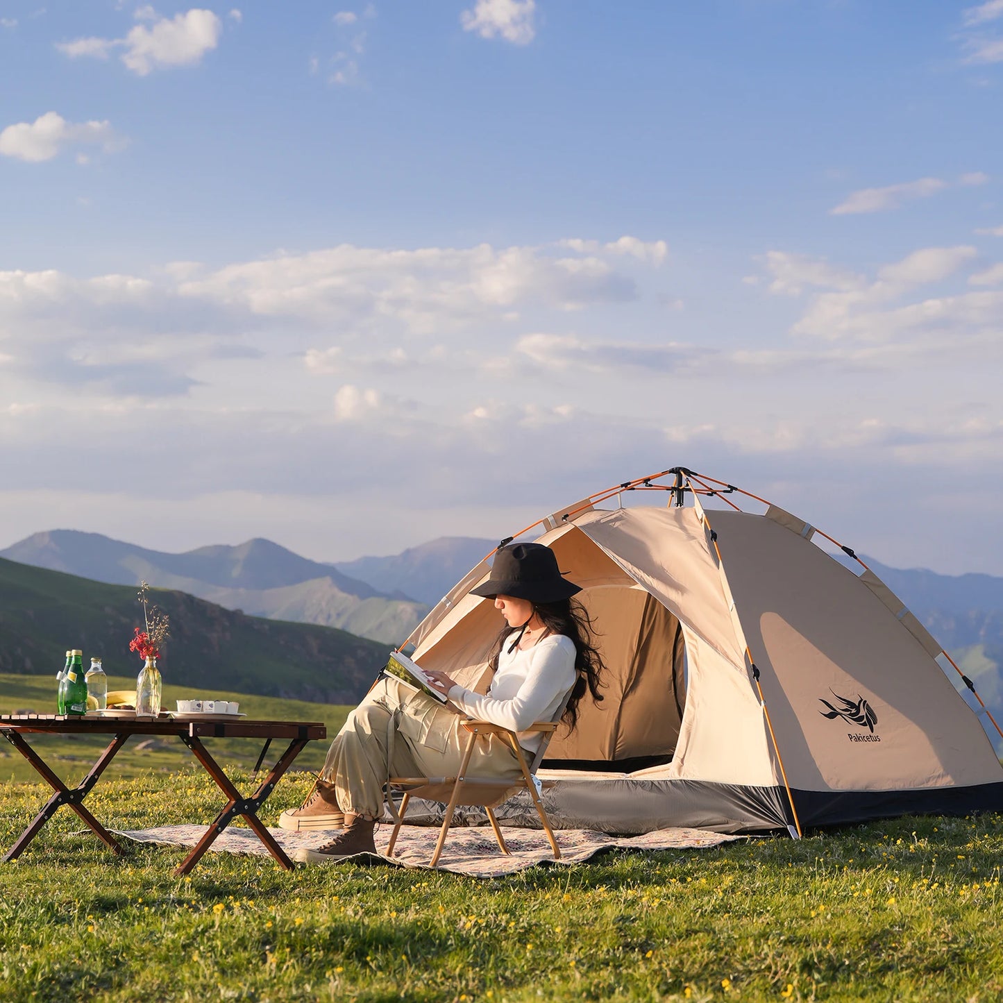 Instant Golden Tent - Sun & Rain Shelter